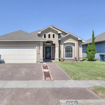 Image 1 - 5048 Queen's Court, Corpus Christi, TX 78413, USA - House for rent