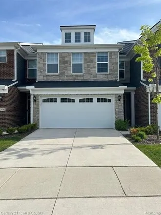 Rent this 3 bed house on 43637 Prospect in Novi, Michigan