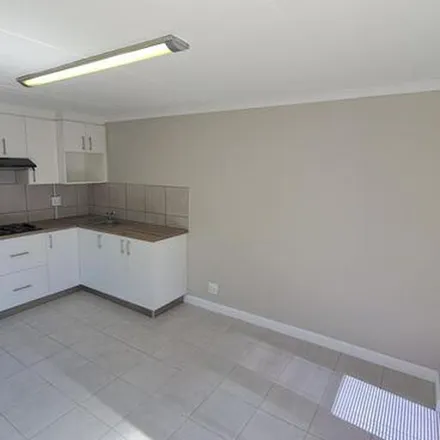 Image 4 - 90 Hurd Street, Newton Park, Gqeberha, 6055, South Africa - Apartment for rent