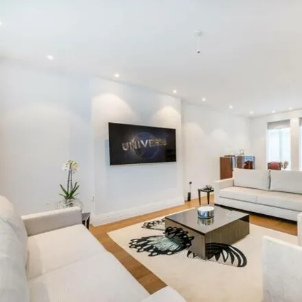 Buy this 5 bed house on 17/18 Westbourne Street in London, W2 2TZ