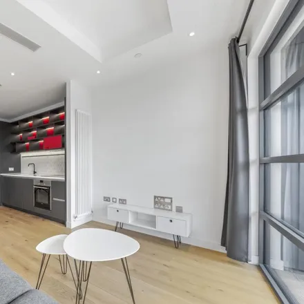 Rent this studio apartment on Wok n' Grill in Lyell Street, London