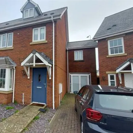 Buy this 4 bed townhouse on Sentinel Court in Cardiff, CF5 3BF