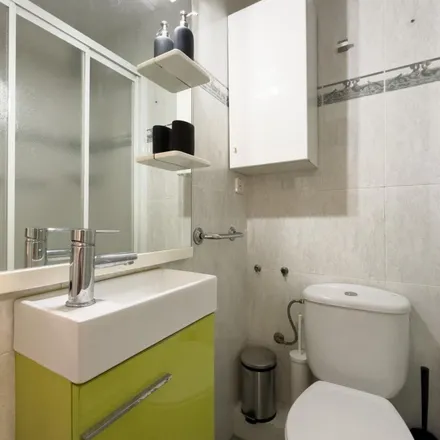 Rent this 5 bed apartment on Carrer de Canalejas in 78-80, 08028 Barcelona