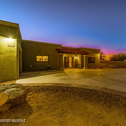 Image 3 - South Sunset Avenue, Pima County, AZ 85757, USA - House for sale