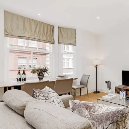 Image 1 - Medina Mansions, 102 Great Titchfield Street, East Marylebone, London, W1W 7PP, United Kingdom - Apartment for rent