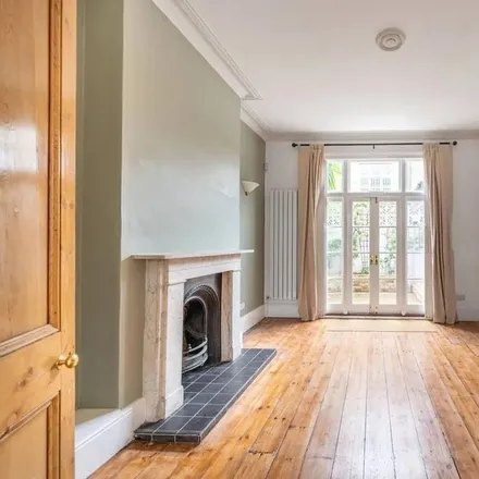 Image 7 - 9 Highlever Road, London, W10 6PT, United Kingdom - House for rent