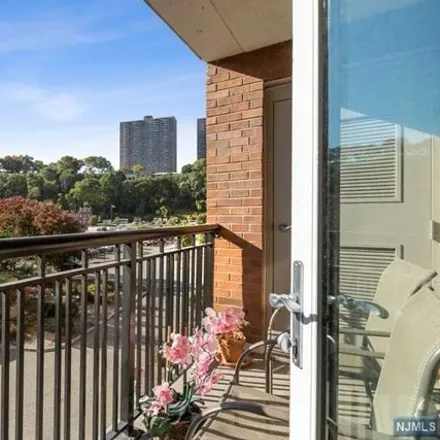 Image 1 - Acme, Avenue at Port Imperial, West New York, NJ 07093, USA - Condo for sale