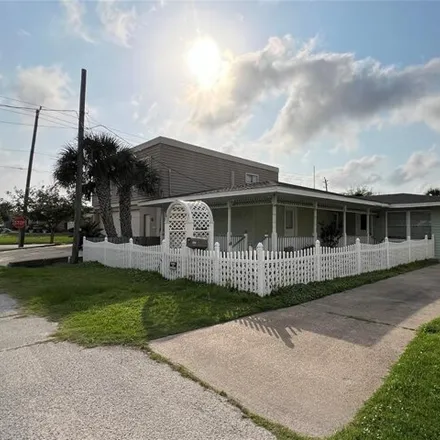 Image 2 - 5828 Maco St, Galveston, Texas, 77551 - House for sale