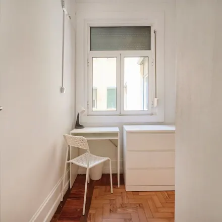 Image 6 - Rua Sampaio e Pina - Room for rent