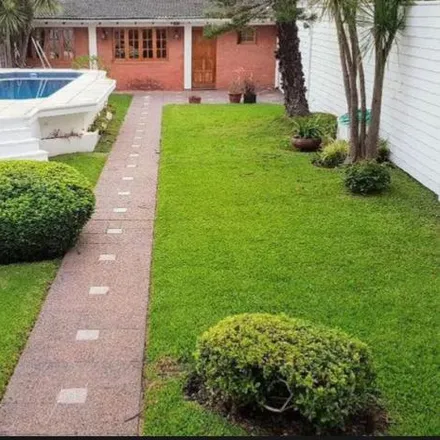 Buy this 4 bed house on Avenida Chivilcoy 4478 in Villa Devoto, C1419 GGI Buenos Aires