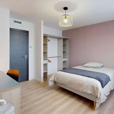 Image 2 - 2 Avenue de l'Yser, 33700 Mérignac, France - Apartment for rent