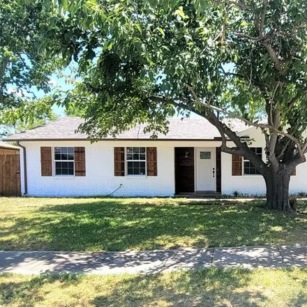 Buy this 4 bed house on 640 Thompson Street in Everman, Tarrant County