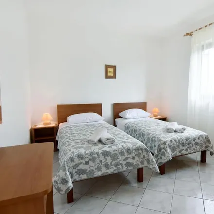 Image 6 - Valica - Valiza, Istria County, Croatia - Apartment for rent