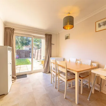 Rent this 3 bed apartment on 31 Sheppard Way in Teversham, CB1 9AX