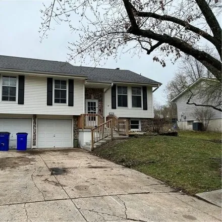 Buy this 3 bed house on 14865 Pine View Drive in Belvidere, Grandview