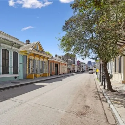 Image 2 - 1034 Dauphine Street, New Orleans, LA 70116, USA - House for sale