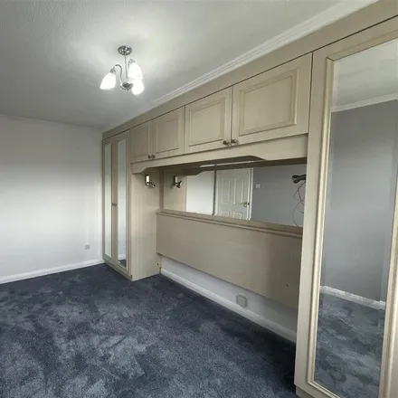 Image 7 - Gylden Close, Newtonmoor, SK14 4UN, United Kingdom - Duplex for rent