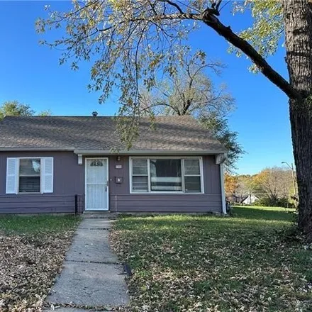 Buy this 2 bed house on 7904 Park Avenue in Marlborough, Kansas City