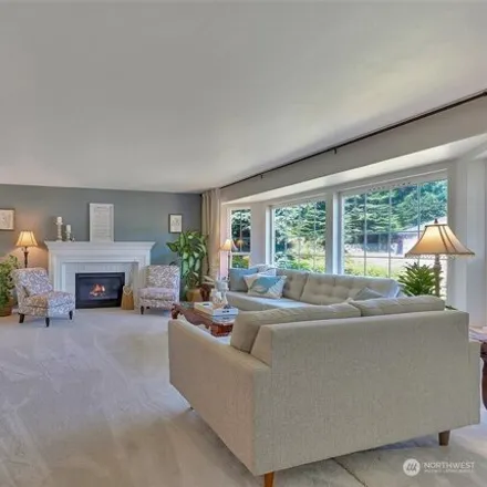 Image 4 - 848 181st Place Southwest, Snohomish County, WA 98037, USA - House for sale