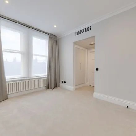 Image 8 - 65 Sloane Street, London, SW1X 9PU, United Kingdom - Apartment for rent