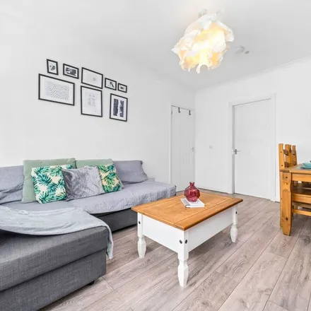 Image 9 - North Lanarkshire, ML1 1XL, United Kingdom - Apartment for rent