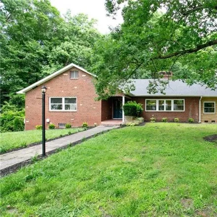 Buy this 3 bed house on 3701 River Road in Hopewell, VA 23860