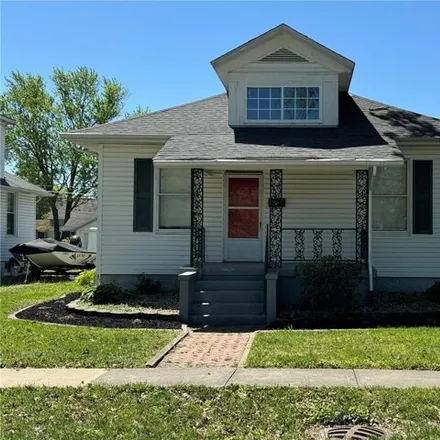 Buy this 2 bed house on 222 South Apple Street in O'Fallon, IL 62269
