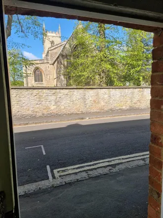 Image 4 - Saint Edburg's Churchyard, Church Lane, Bicester, OX26 6AR, United Kingdom - House for rent