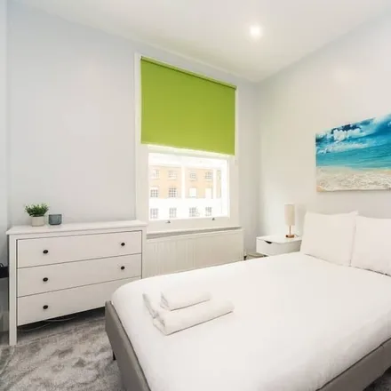Rent this 2 bed apartment on London in SW11 1RZ, United Kingdom
