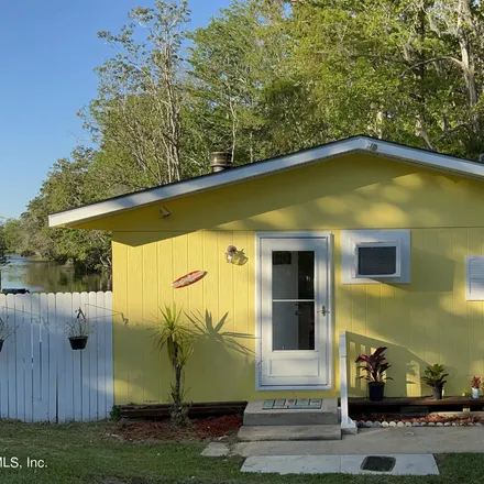 Buy this 2 bed house on 7222 Tropical Drive in Weeki Wachee Gardens, Hernando County