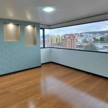 Rent this 4 bed apartment on Instrumental Inc in Avenida de los Shyris N37-313, 170506