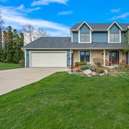 Buy this 4 bed house on 3937 South Stonewood Road in New Berlin, WI 53151