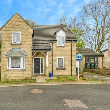 Buy this 3 bed house on Pochard Close in Bradford, BD6 3XY