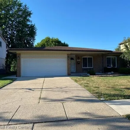 Rent this 3 bed house on 13453 Montego Drive in Sterling Heights, MI 48312