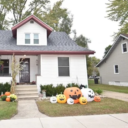 Buy this 2 bed house on 1488 East 4th Street in Mishawaka, IN 46544