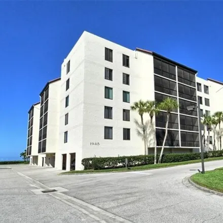 Buy this 2 bed condo on 1963 Gulf Of Mexico Drive in Longboat Key, Sarasota County