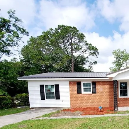 Buy this 3 bed house on 325 Brobston Street in Baxley, Appling County