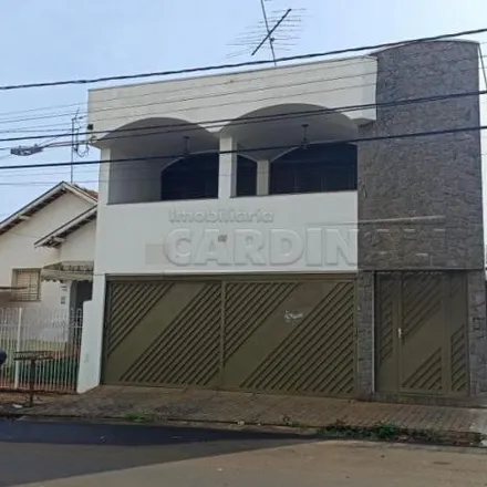 Buy this 5 bed house on Rua São Sebastião 1431 in Centro, São Carlos - SP