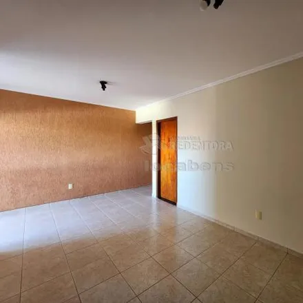 Rent this 3 bed apartment on Pão To Go in Rua Doutor Vicente de Paulo Barbosa, Jardim Tarraf 2