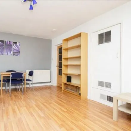 Image 5 - 3 Kingsknowe Court, City of Edinburgh, EH14 2JS, United Kingdom - Apartment for sale