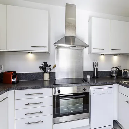 Image 5 - 1-58 Goodman Street, London, E1 8BF, United Kingdom - Apartment for rent