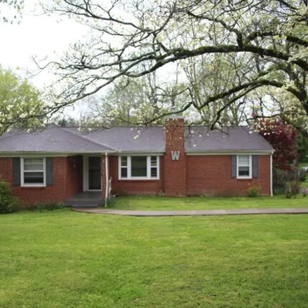 Buy this 3 bed house on 129 Rivermont Drive in McMinnville, TN 37110