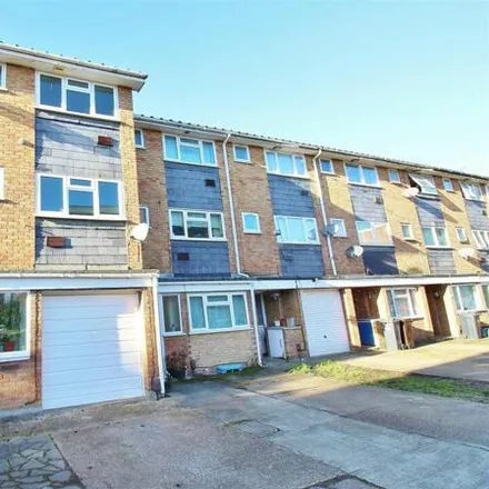 Image 1 - Aplin Way, London, TW7 4RJ, United Kingdom - Townhouse for sale