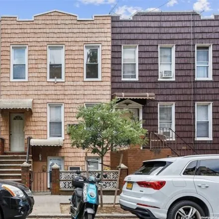 Buy this 5 bed townhouse on 152 Conselyea Street in New York, NY 11211
