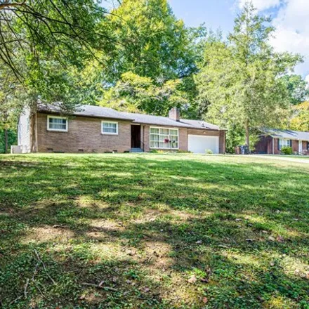 Image 2 - 4859 Silva Drive Northeast, Knoxville, TN 37914, USA - House for sale