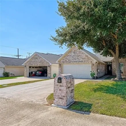Buy this 3 bed house on 101 Moonspinner in Conroe, TX 77356