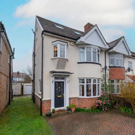 Buy this 5 bed duplex on Ellerdine Road in London, TW3 2PW