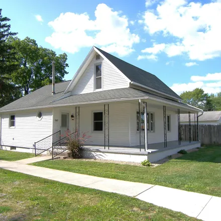 Buy this 3 bed house on 307 South Higbee Street in Milford, Kosciusko County