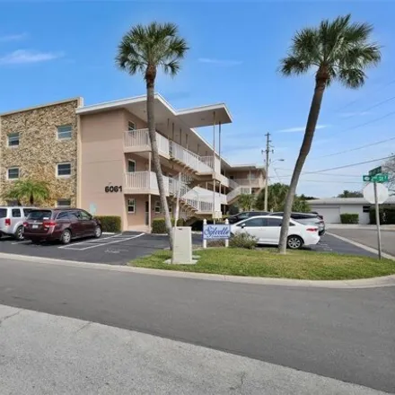 Buy this 1 bed condo on 6061 2nd St E Apt 39 in Saint Pete Beach, Florida