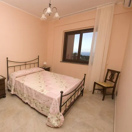 Image 4 - 95010 Santa Venerina CT, Italy - Apartment for rent